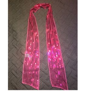 🧣Pink sequin scarf 🧣